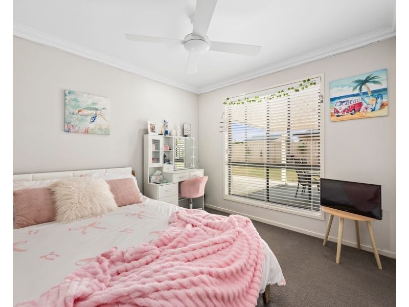 26 Elizabeth Street, Westbrook QLD 4350