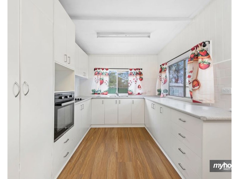 147 Bridge Street, Oakey QLD 4401
