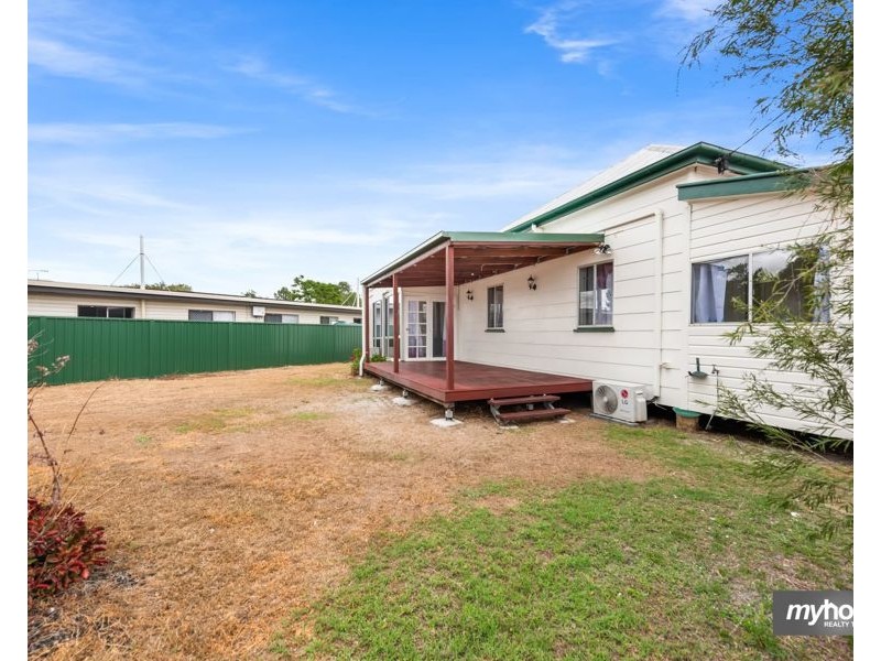 147 Bridge Street, Oakey QLD 4401