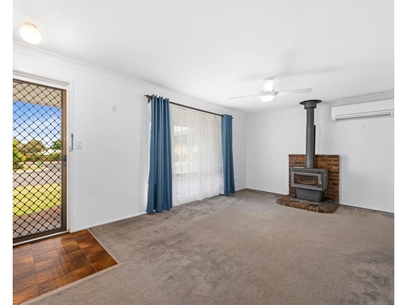 86 Jennifer Crescent, Darling Heights QLD 4350