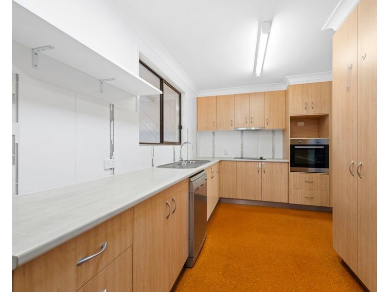 86 Jennifer Crescent, Darling Heights QLD 4350