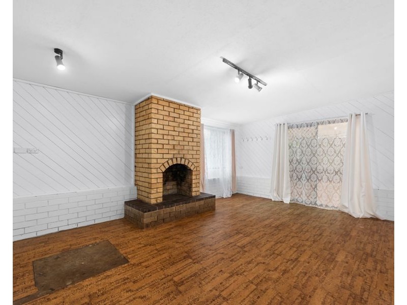 86 Jennifer Crescent, Darling Heights QLD 4350