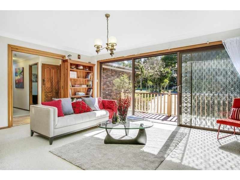 8 Enid Street, Denistone NSW 2114