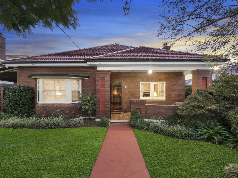 69 Bellevue Avenue, Denistone NSW 2114