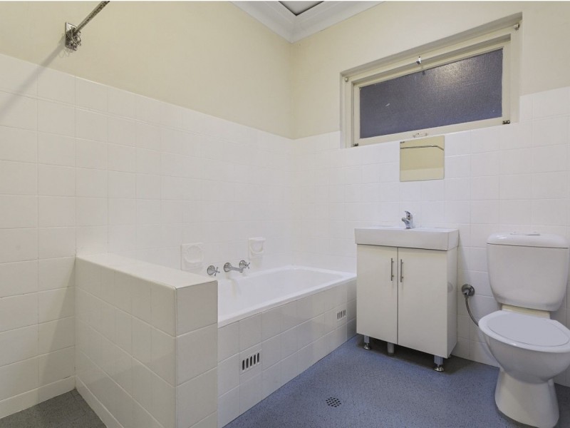 121 North Road, Ryde NSW 2112