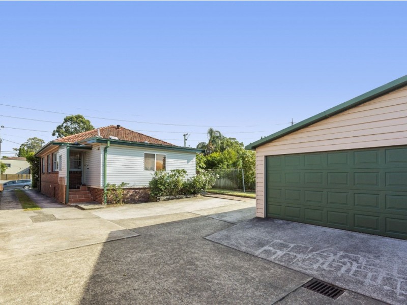 121 North Road, Ryde NSW 2112
