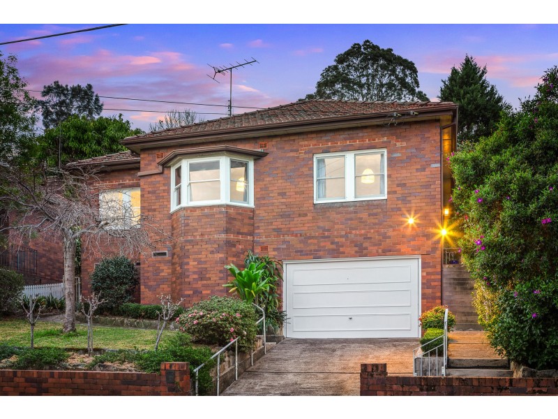 4 Sixth Avenue, Denistone NSW 2114