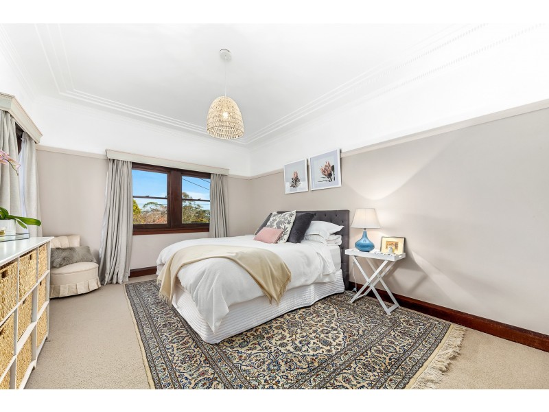 4 Sixth Avenue, Denistone NSW 2114