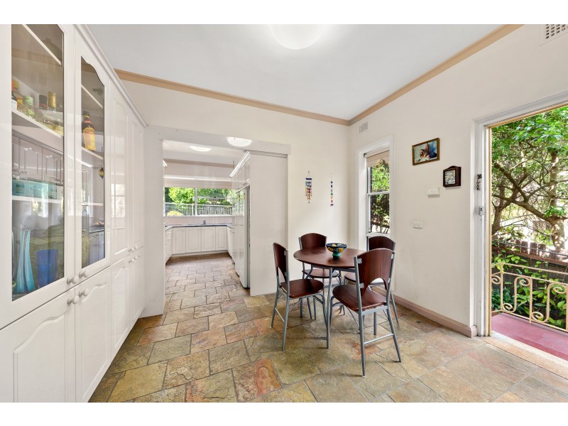 33 Shaftsbury Road, Denistone NSW 2114