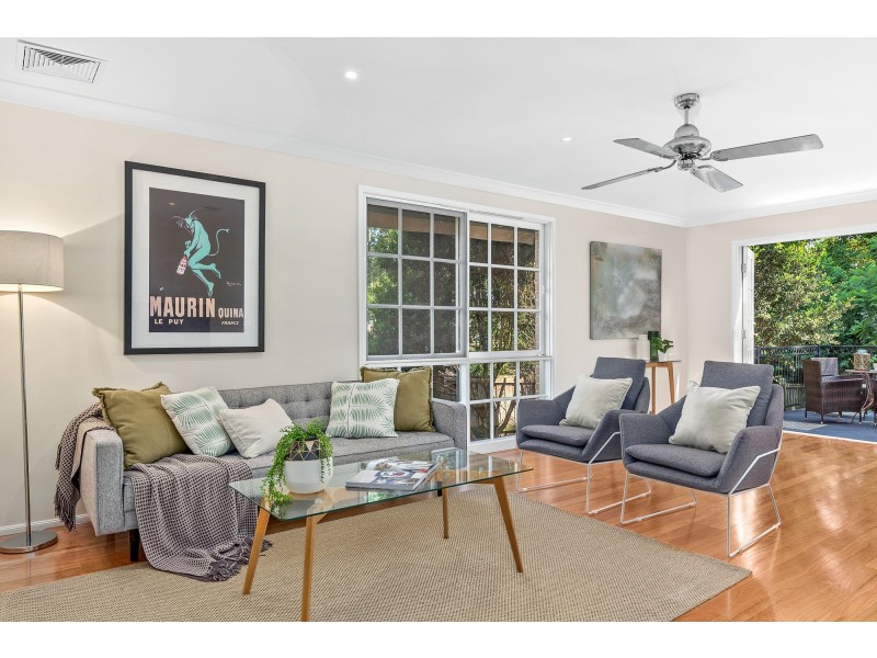 33 Francis Oakes Way, West Pennant Hills NSW 2125