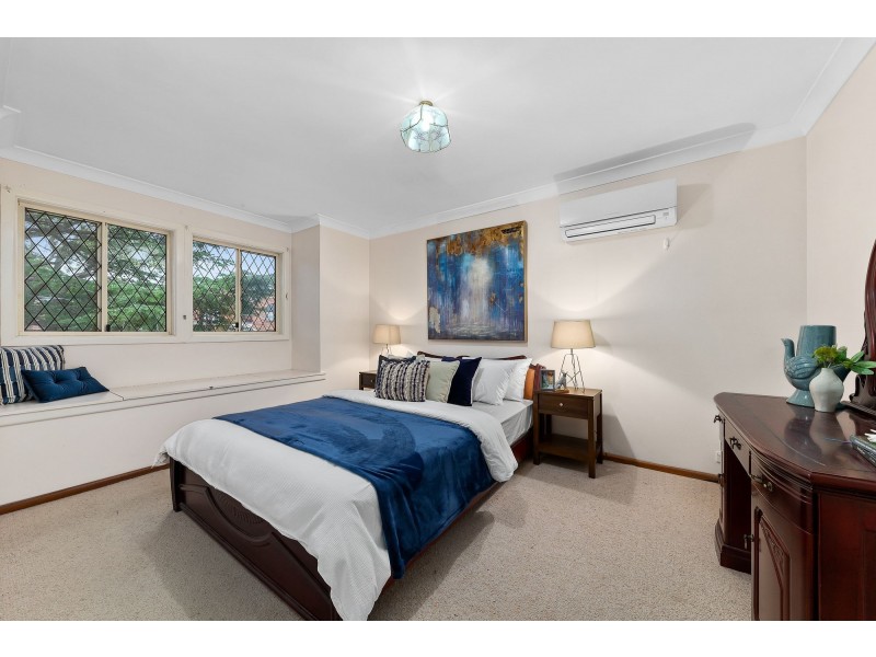 33 Cecil Street, Denistone East NSW 2112