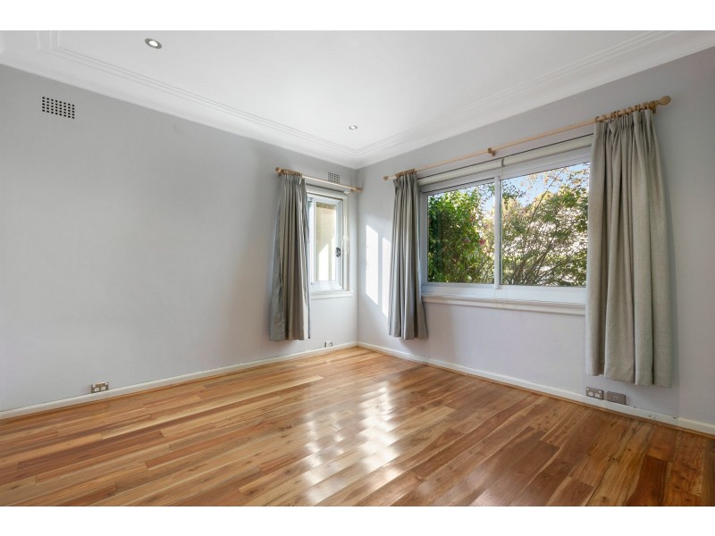 10 Shaftsbury Road, West Ryde NSW 2114