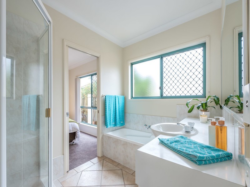 18 Highgate Lane, Robina QLD 4226