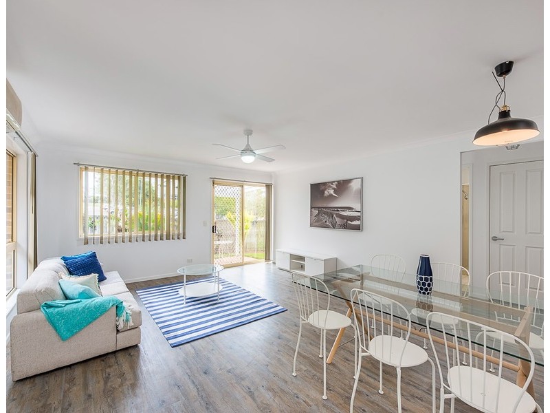 2/95 Wallace Street, Chermside QLD 4032