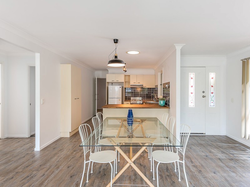 2/95 Wallace Street, Chermside QLD 4032