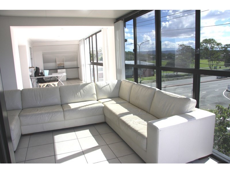 1863 Gold Coast Highway, Burleigh Heads QLD 4220