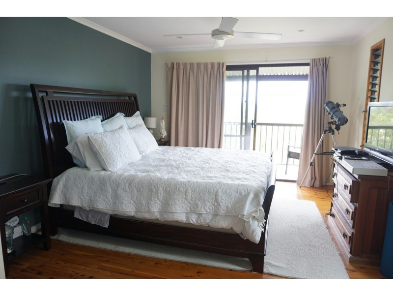 15 Attadale Court, Elanora QLD 4221