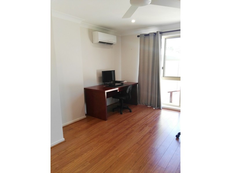 34 Bronzewing Close, Elanora QLD 4221