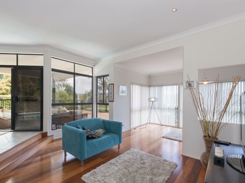 23 Coorumbene Court, Tallai QLD 4213