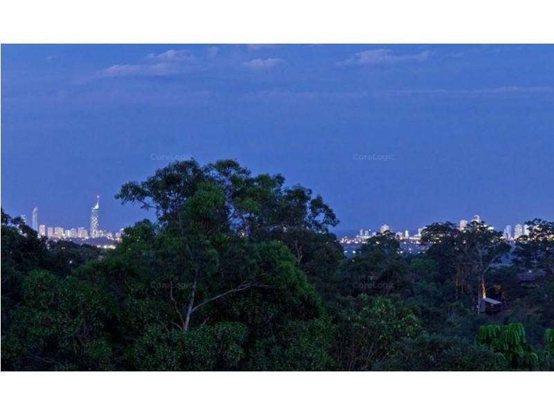 13 Duke Crt, Tallai QLD 4213