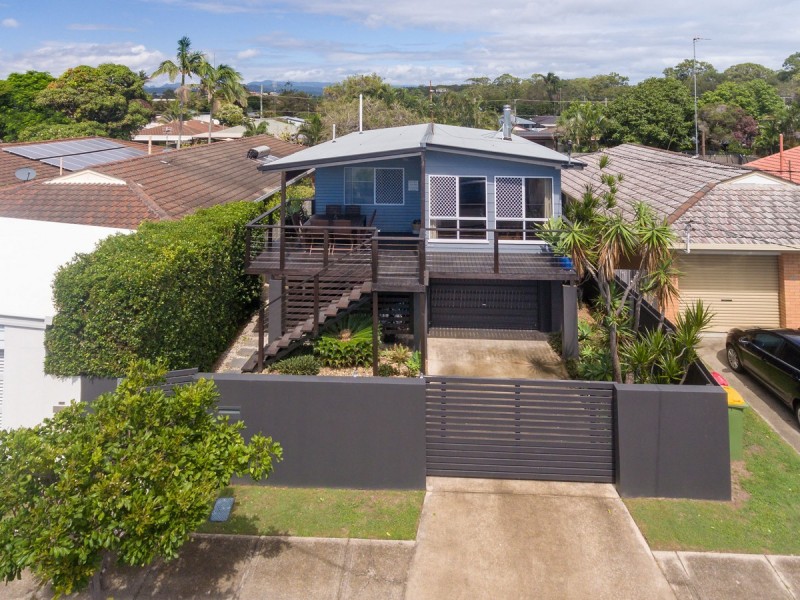 96 Chainey Avenue, Miami QLD 4220