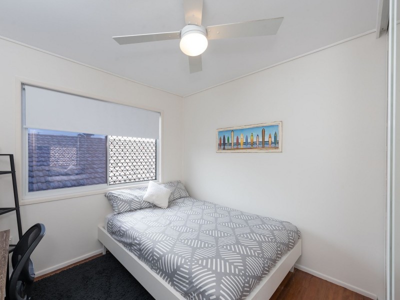 96 Chainey Avenue, Miami QLD 4220