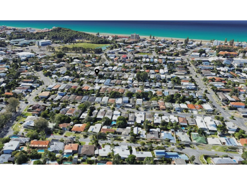 96 Chainey Avenue, Miami QLD 4220