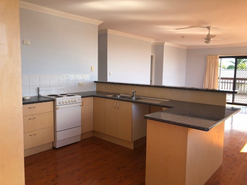 31 Kincaid Drive, Highland Park QLD 4211