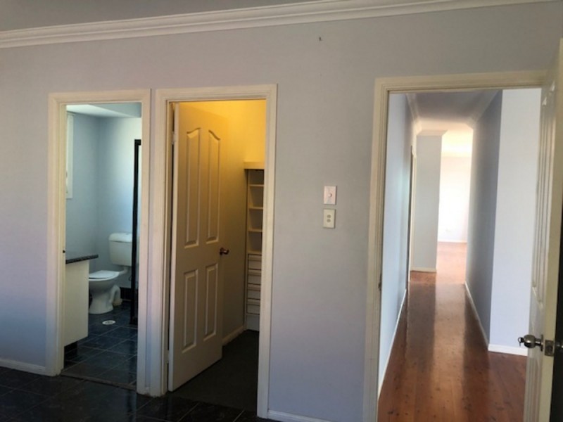 31 Kincaid Drive, Highland Park QLD 4211