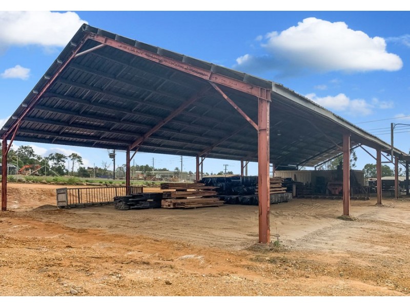 61 Clark Road, Trenayr NSW 2460