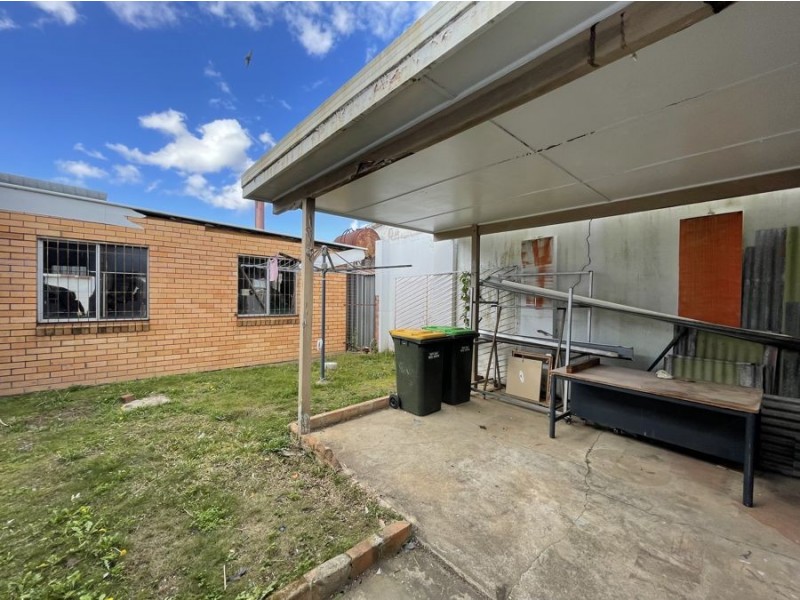 1 Cooper Street, Macksville NSW 2447