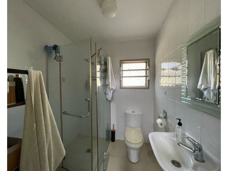 1/305 Pacific Highway, Coffs Harbour NSW 2450