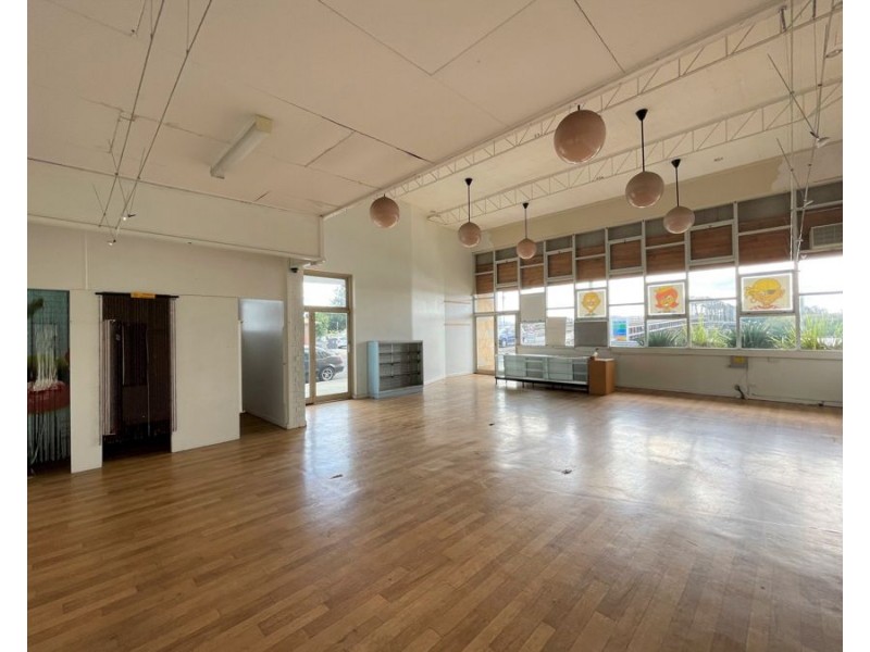 1 Cooper Street, Macksville NSW 2447