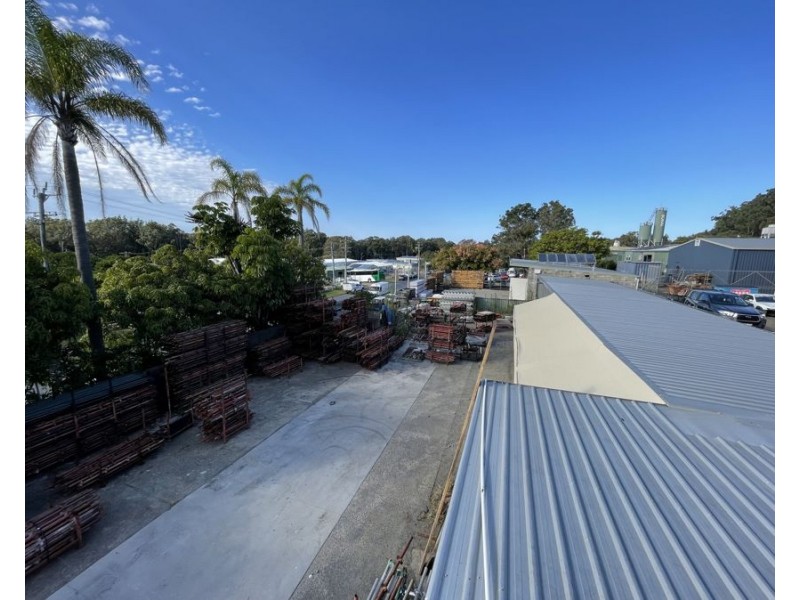 2 Newcastle Drive, Toormina NSW 2452