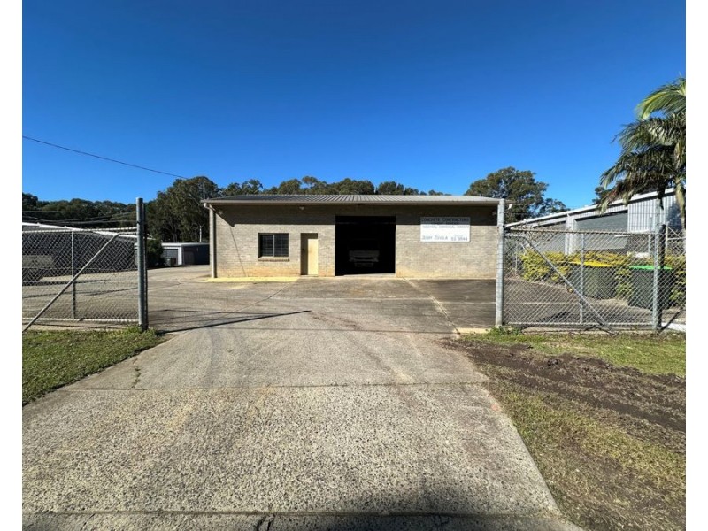 27 Newcastle Drive, Toormina NSW 2452