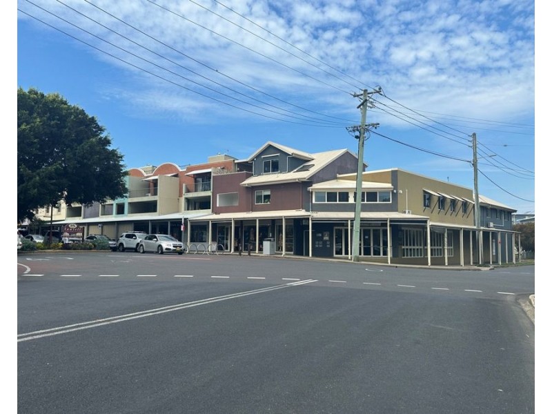 4/2 First Avenue, Sawtell NSW 2452
