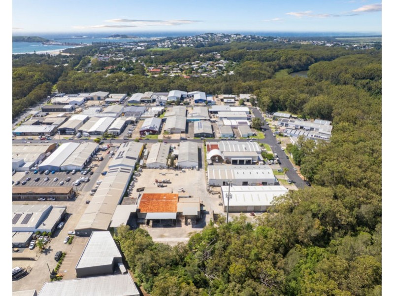 27 Lawson Crescent, Coffs Harbour NSW 2450