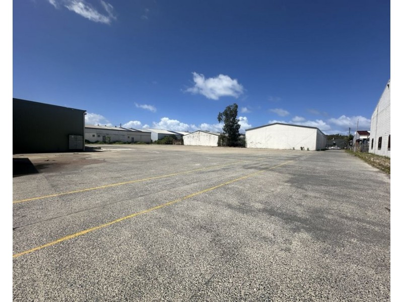 27 Lawson Crescent, Coffs Harbour NSW 2450