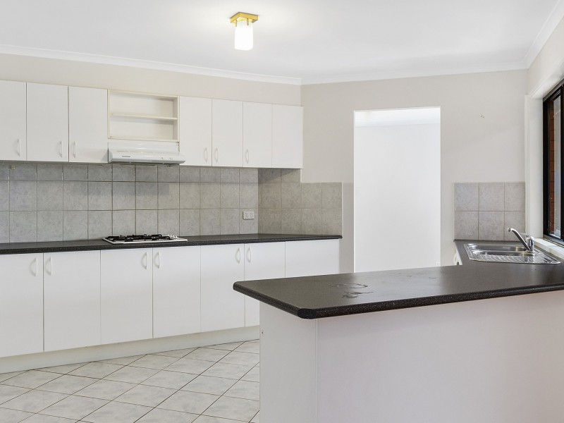 14 Brindalee Way, Hillside VIC 3037