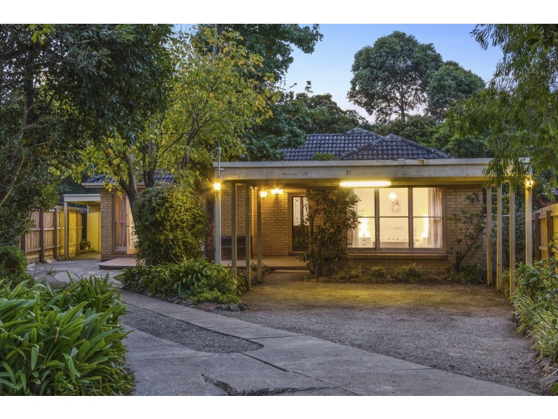 21 Romoly Drive, Forest Hill VIC 3131