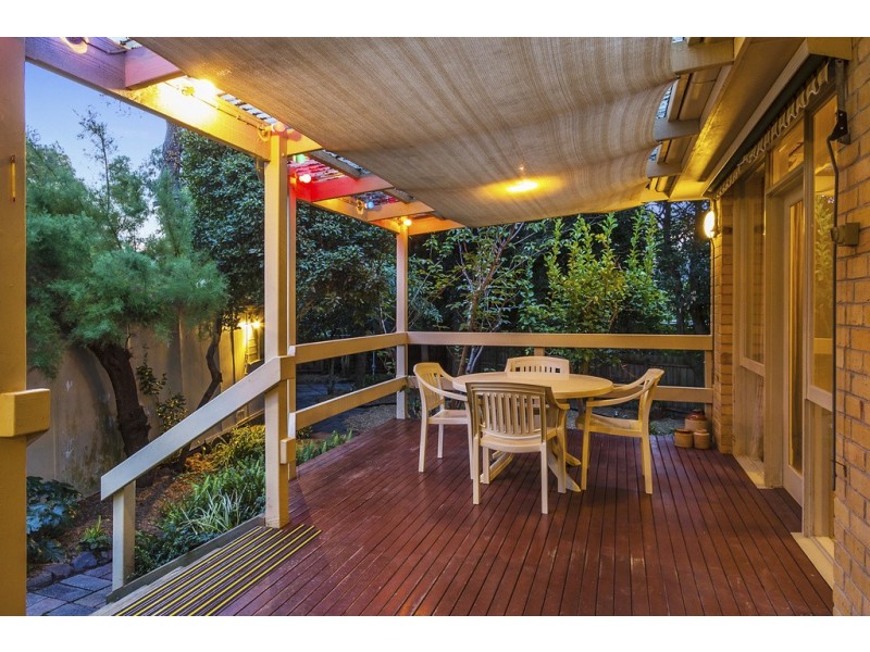 21 Romoly Drive, Forest Hill VIC 3131