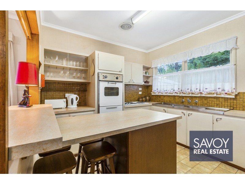 21 Romoly Drive, Forest Hill VIC 3131