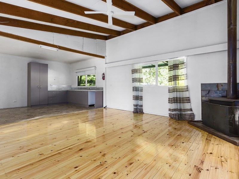 11 School Road, Menzies Creek VIC 3159