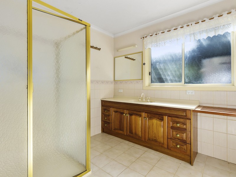 11 School Road, Menzies Creek VIC 3159