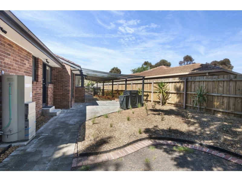2 Ullara Court, Frankston VIC 3199