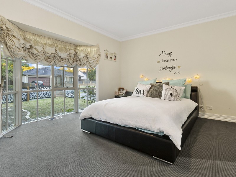 22 Piperita Road, Ferntree Gully VIC 3156