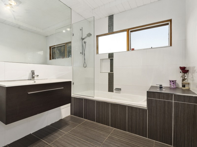 22 Piperita Road, Ferntree Gully VIC 3156