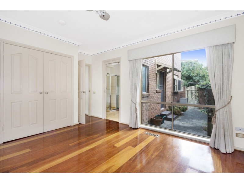 1/5 Vine Street, Blackburn VIC 3130