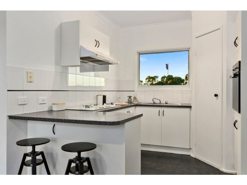 16 Marraroo Close, Bayswater North VIC 3153