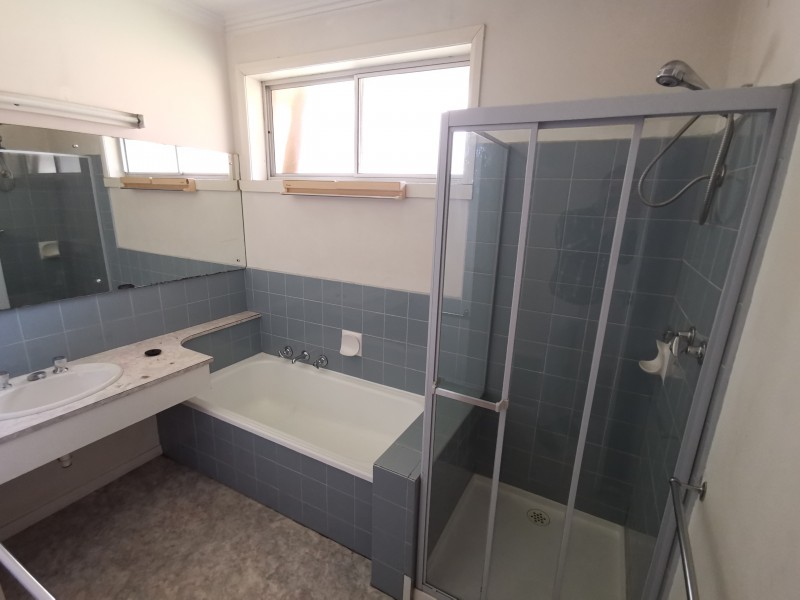 34 Hawthory Road, Kilsyth VIC 3137